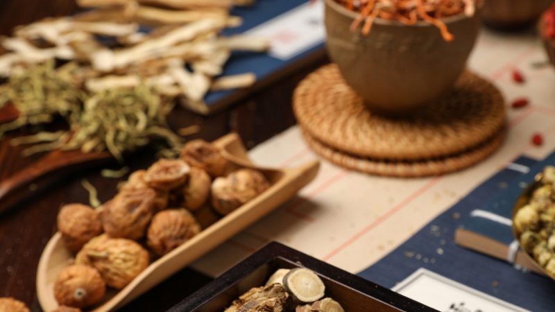 老年人养生保健按摩手法，居家简易教程